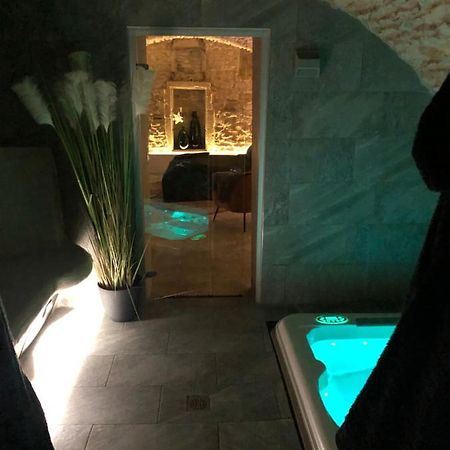 jaccuzi&spa des caves Stanislas Nancy Esterno foto